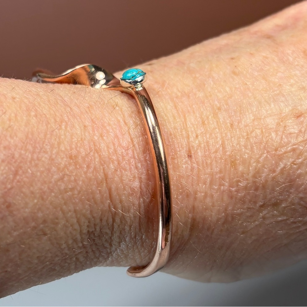 Glen Sandoval Signed-Single Copper & Turquoise Native American Made Cuff - Picture 8 of 9